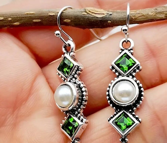 Green Pearl Fashion Drop Earrings